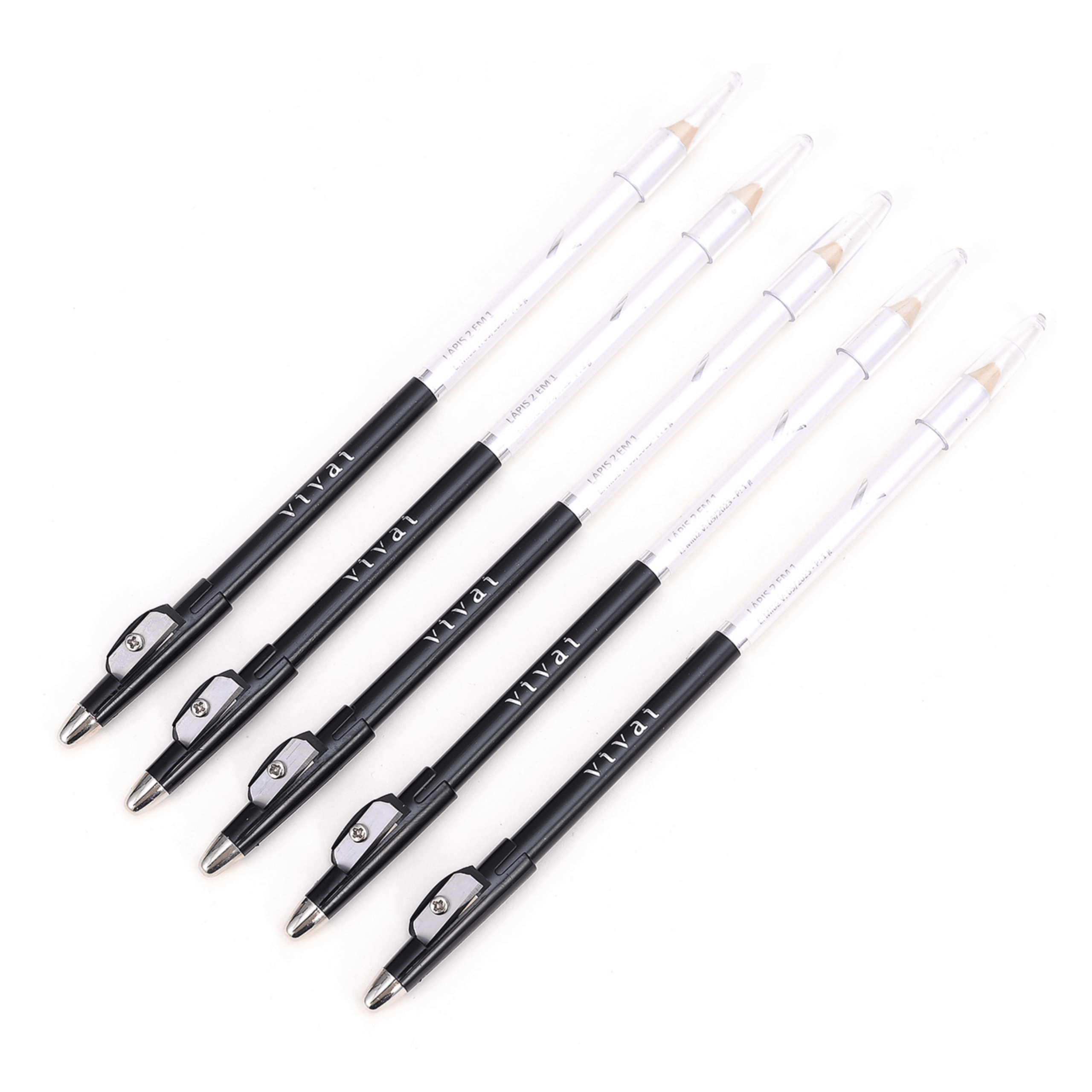 A principal vantagem do Lápis 2 em 1 Preto e Branco Com Apontador Vivai é sua dupla função: delinear e esfumar. É possível realçar o olhar com um traço preciso ou com um efeito esfumado.