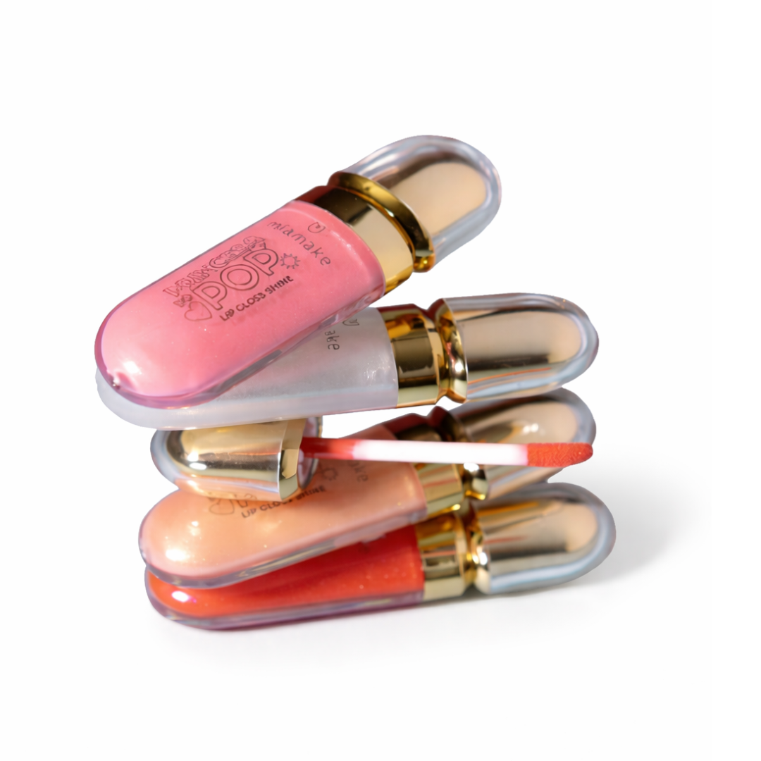 O Lip Gloss Shine Princesa do Pop Mia Make proporciona um efeito luminoso incrível, deixando os lábios com aparência saudável, hidratada e radiante.