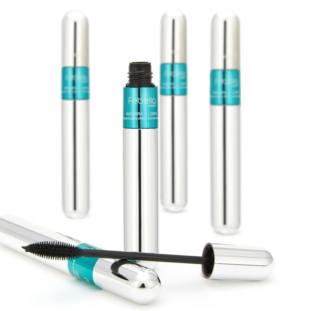 Destaque seu olhar com a Máscara Para Cílios Super Volume 4D 2 em 1 Febella, o rímel com Efeito de Alongamento e Volume Extremo, a escolha perfeita para quem busca cílios longos, volumosos e bem definidos com apenas um produto!
